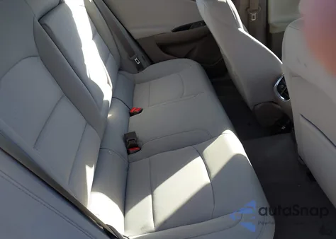 2017 Chevrolet Malibu 1Lt из США, поврежденный, VIN 1G1ZE5ST1HF275200